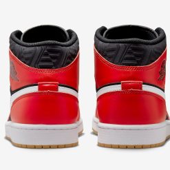 Air Jordan 1 Mid SE Black Fire Red White Malachite DQ8417-006 3 Air Jordan 1 Mid SE Black Fire Red White Malachite DQ8417-006 -Adidas store Air Jordan 1 Mid Christmas Black Fire Red White Malachite DQ8417 006 Release Date 5