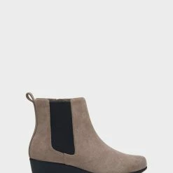 Aerosoles Women's Ankle Boot In Camel