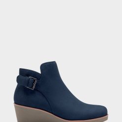 Aerosoles Women's Ankle Boot In Navy