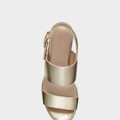 Aerosoles Women's Sandal In Gold -Adidas store Camera 184 AV3 1600x