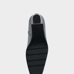 Aerosoles Women's Ankle Boot In Grey 3 Aerosoles Women's Ankle Boot In Grey -Adidas store Cinnamon 057 AV5 ec8acc5e 4d2f 4314 b0c1 2fed1a9029d4 1600x