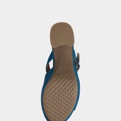 Aerosoles Women's Sandal In Blue -Adidas store Cosmic 447 AV5 1600x