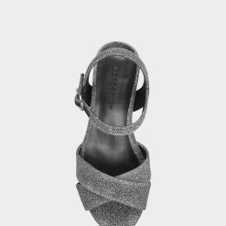 Aerosoles Women's Sandal In Silver -Adidas store Cosmos 804 AV4 1600x