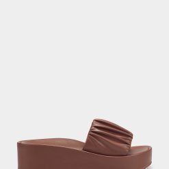 Aerosoles Aware Women's Sandal In Tan