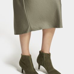 Aerosoles Women's Ankle Boot In Black 5 Aerosoles Women's Ankle Boot In Black -Adidas store EPIGRAM model 1600x