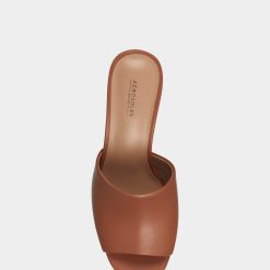 Aerosoles Women's Sandal In Tan -Adidas store Entree 292 AV4 1600x