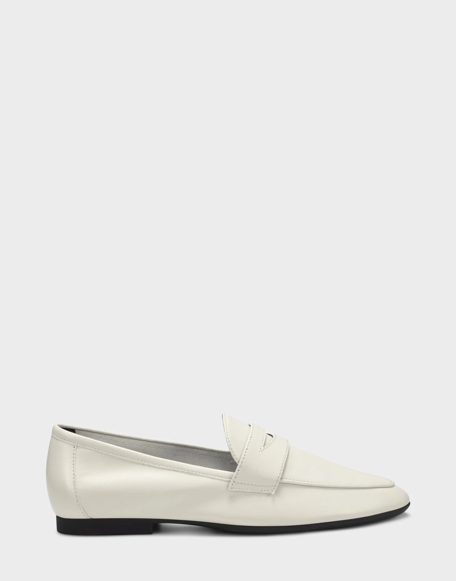 Aerosoles Women's Loafer In White