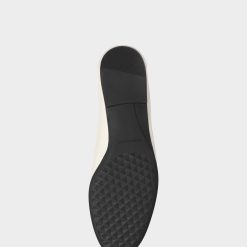 Aerosoles Women's Loafer In White 3 Aerosoles Women's Loafer In White -Adidas store Hour 104 AV5 1600x