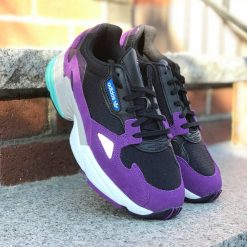 Adidas store -Adidas store IMG 2760