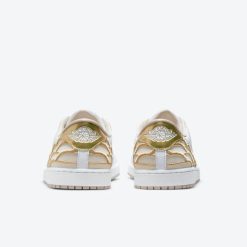 Air Jordan 1 Centre Court White Light Orewood Brown DQ8577-100 3 Air Jordan 1 Centre Court White Light Orewood Brown DQ8577-100 -Adidas store Jordan 1 centre court DQ8577 06 750x750 1