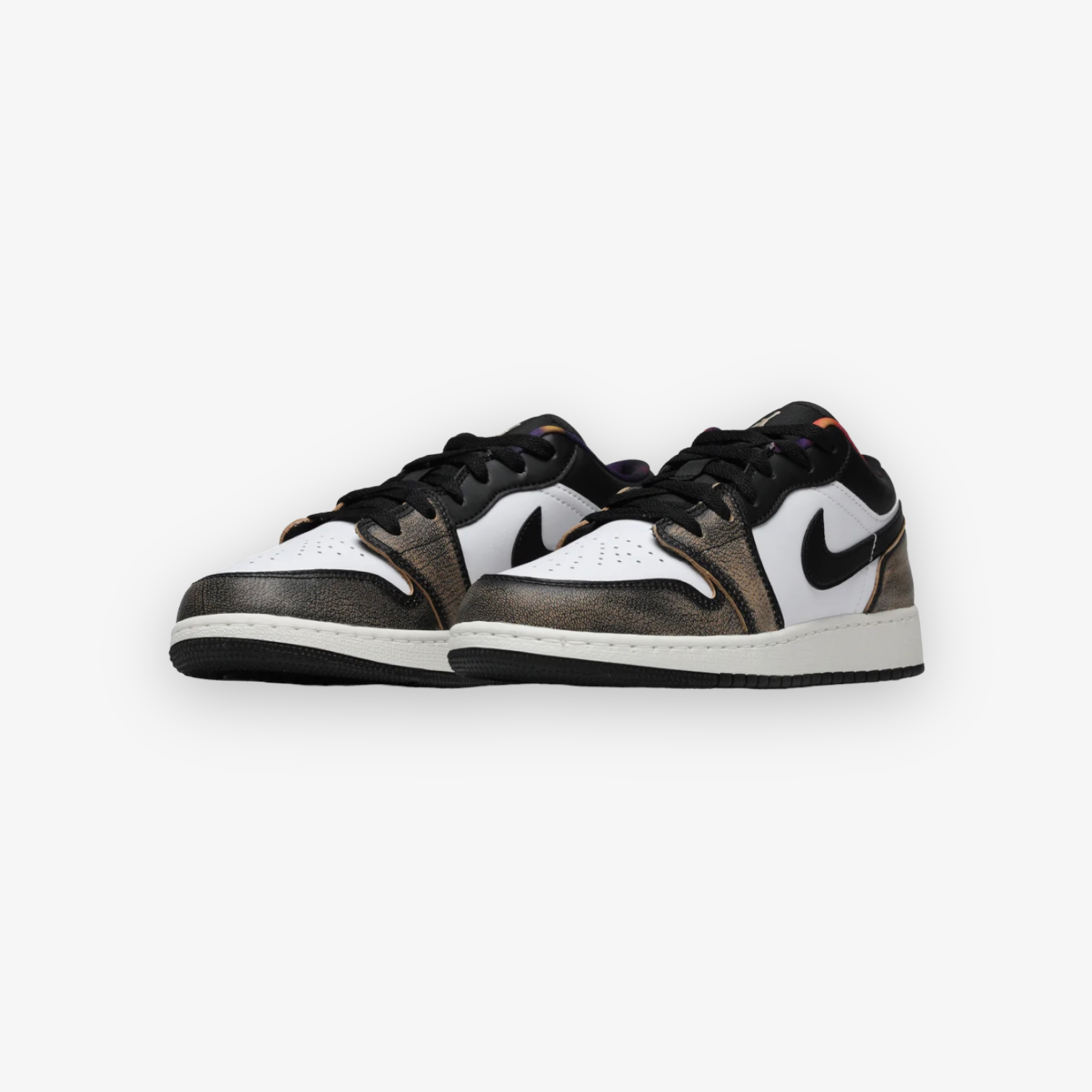 Air Jordan 1 Low SE (GS) Black White Onyx White Sail DQ8421-001 Air Jordan 1 Low SE (GS) Black White Onyx White Sail DQ8421-001 -Adidas store PhotoRoom 001 20221214 135652